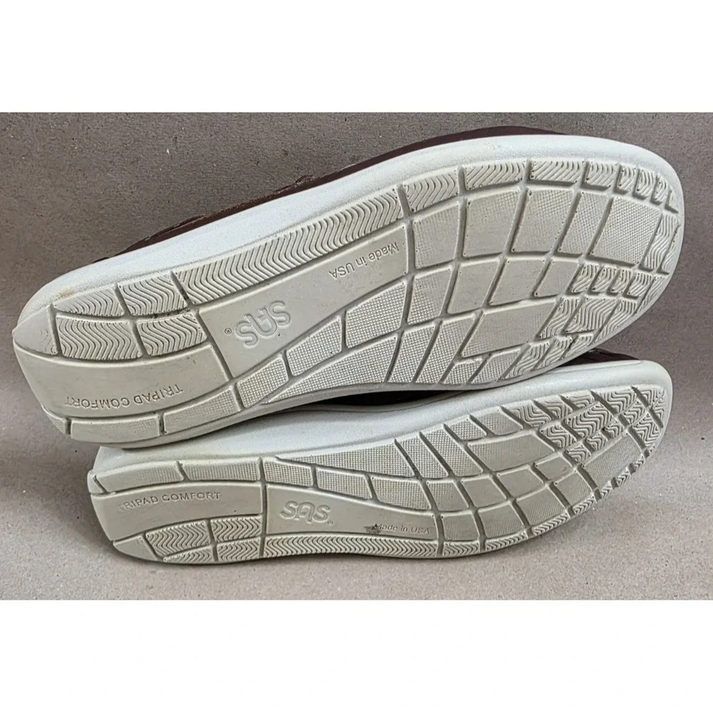 SAS Boat Shoes (Sz 9.5 W) Decksider Lace Up Tripad Comfort MoccasinUSA WIDE
